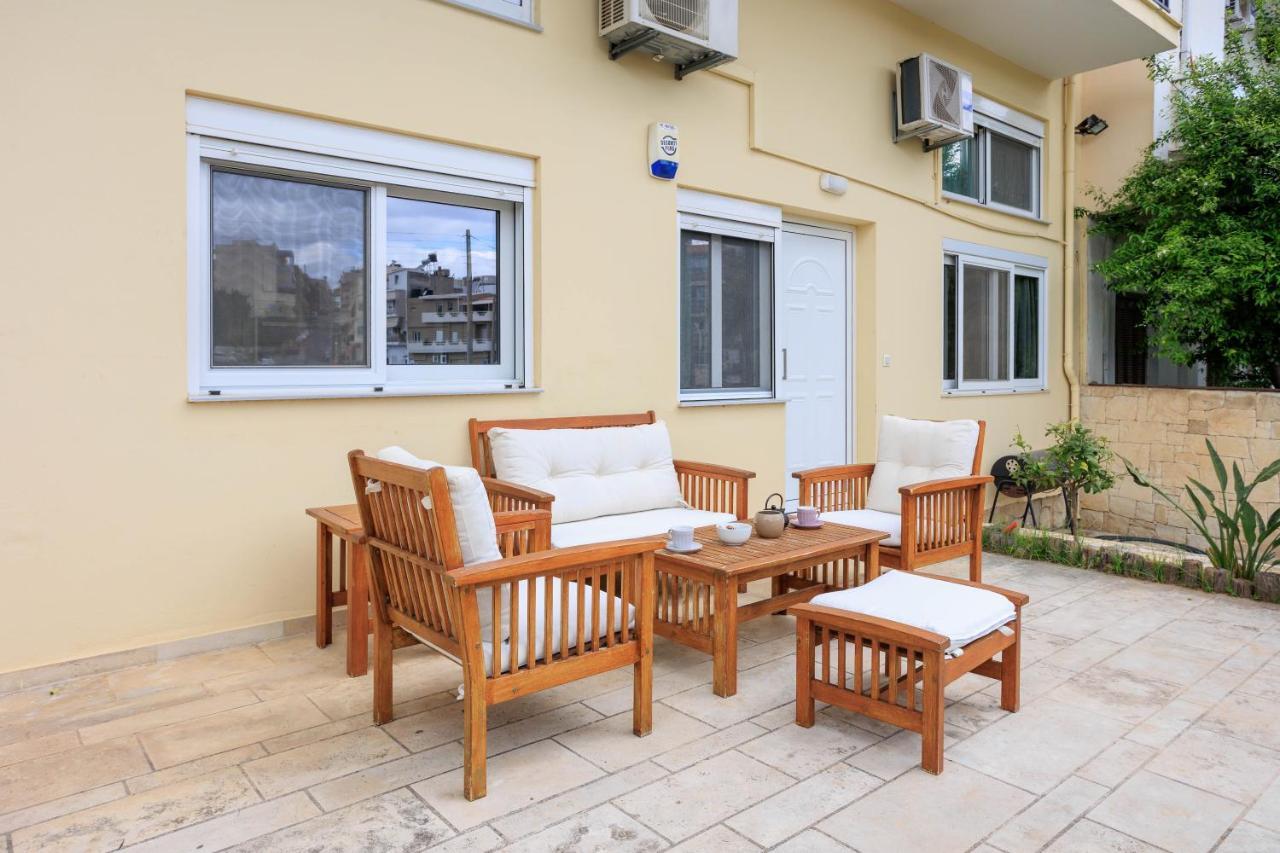 Electra Modern Apartment With Cozy Garden Heraklion Exteriör bild
