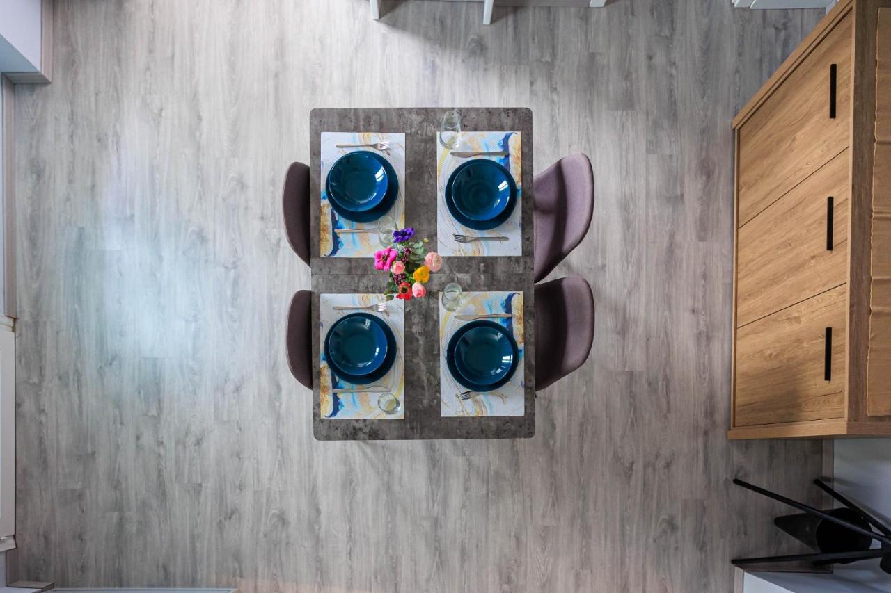 Electra Modern Apartment With Cozy Garden Heraklion Exteriör bild